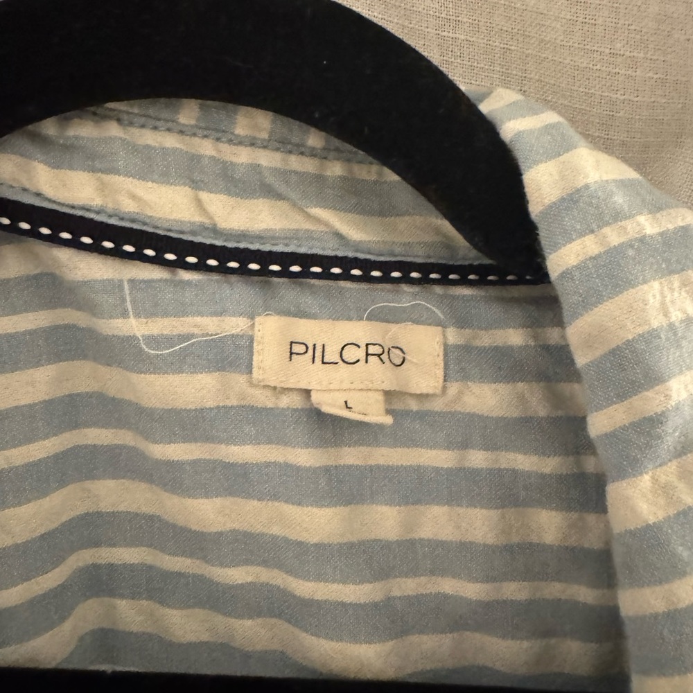 Pilcro Light Weight Casual Blue and White Striped Shirt *Worn Once* - Picture 2 of 2